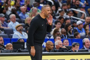 乌度卡：杜兰特仍可打出高效水准 他能与我们的球员无缝适配