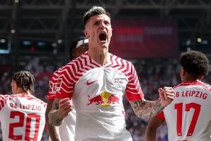 法尔克：拜仁有意引进塞斯科，阿森纳、曼联、米兰也对他感兴趣